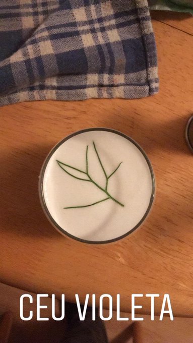 Cau Violeta Cocktail