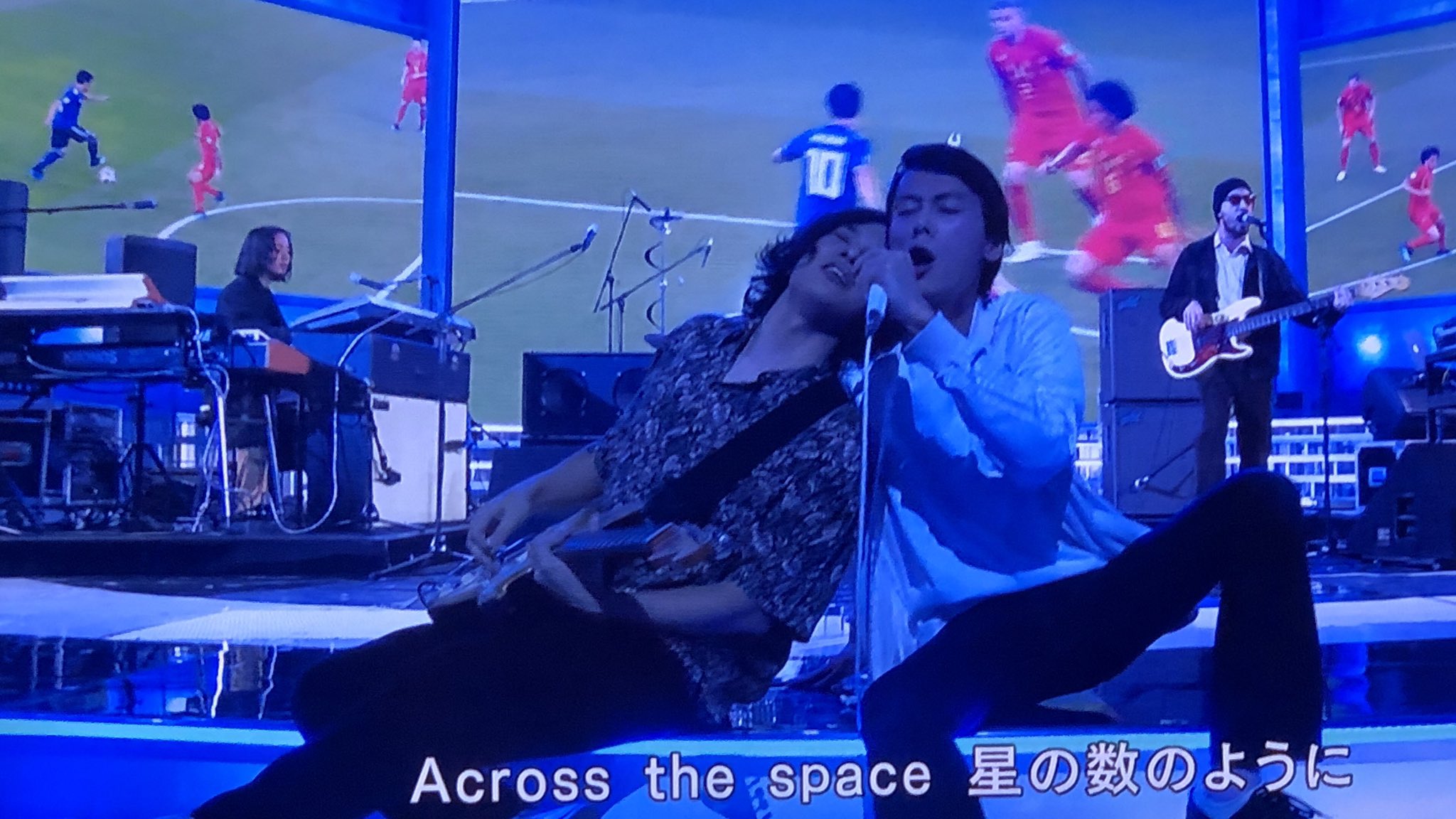 Ontherun060 On Twitter 天下の紅白歌合戦で 臭くて汚ねぇライブハウスから来ました ってカッコよすぎでしょ Suchmos 紅白歌合戦2018 茅ヶ崎 Umd