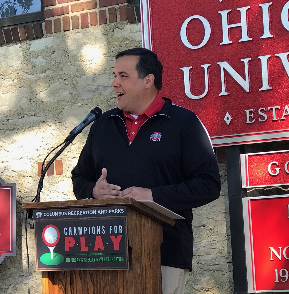 I have entered into a friendly wager with ⁦<a href="/MayorJenny/">Jenny Durkan</a>⁩ of #Seattle over the 105th Rose Bowl. When ⁦<a href="/OhioStateFB/">Ohio State Football</a>⁩ beats ⁦<a href="/UW/">University of Washington</a>⁩ on New Year’s Day, she’ll donate $105 to ⁦@Mid_OHFoodbank⁩. #GoBucks