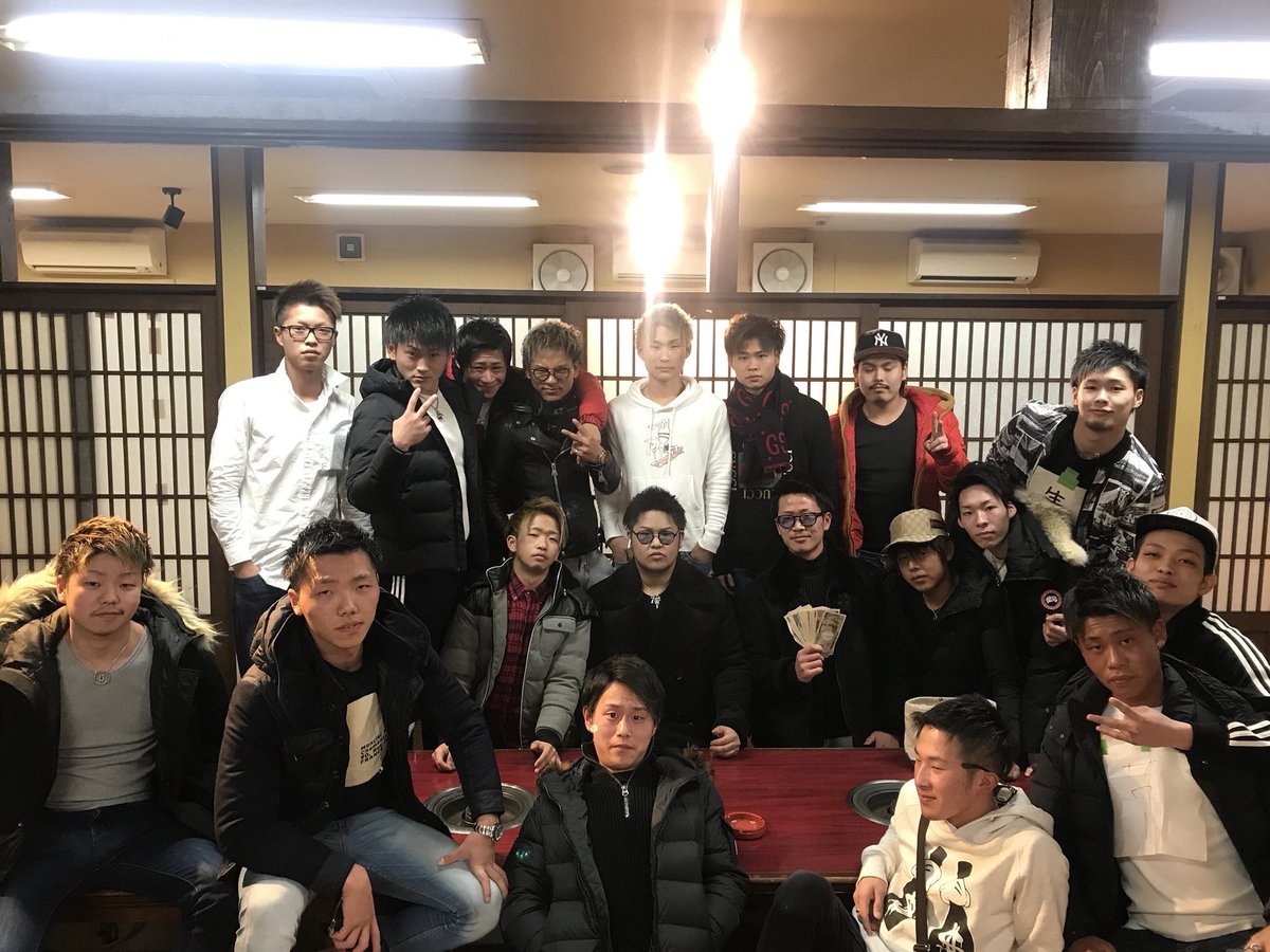 mutekinoamon's tweet photo. 忘年会🦍

たのしかったでございます🦍

はい🦍 https://t.co/1us6aWq0Q7