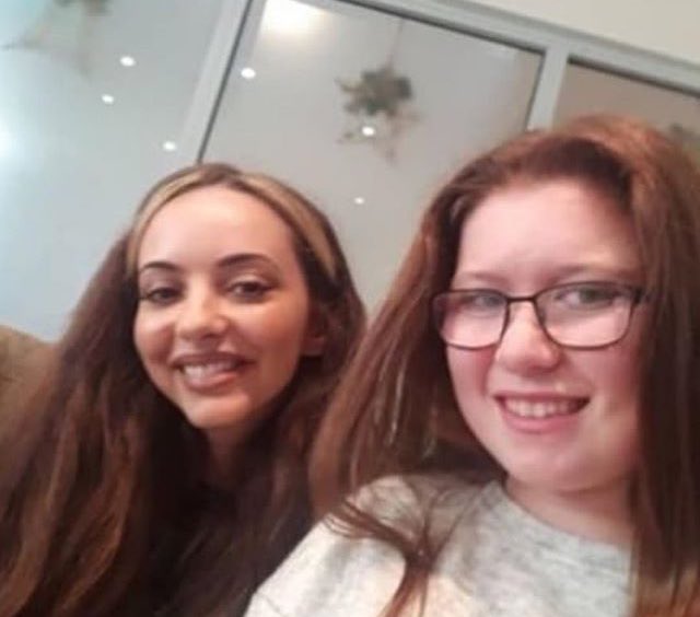 JThirlwallPol's tweet photo. 📸 | Jade dwa dni temu z dziećmi w fundacji "Cancer Connections” https://t.co/dpdOVYa40M