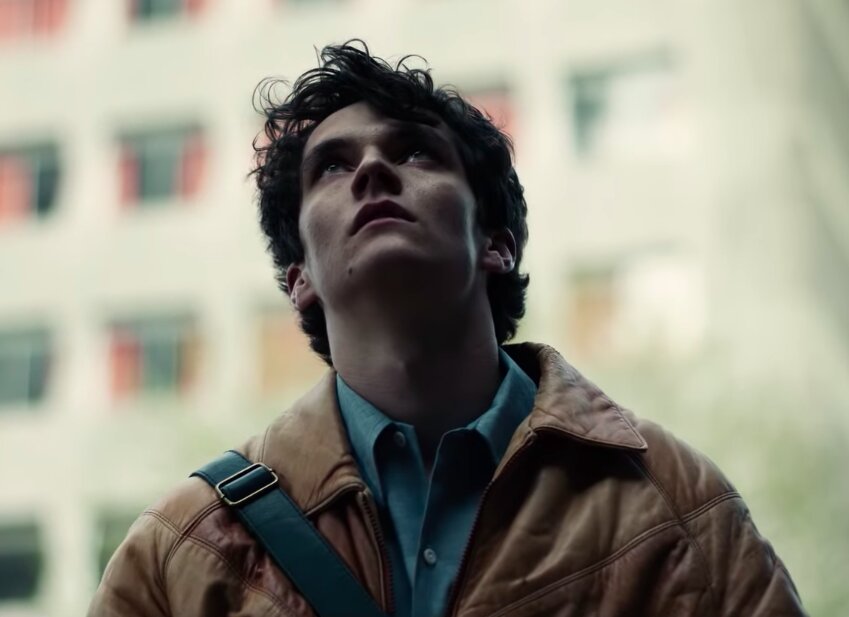 Habrá quinta temporada de 'Black Mirror' tras 'Bandersnatch' y será más optimista

cinefanfestivalubeda.blogspot.com/2018/12/habra-…