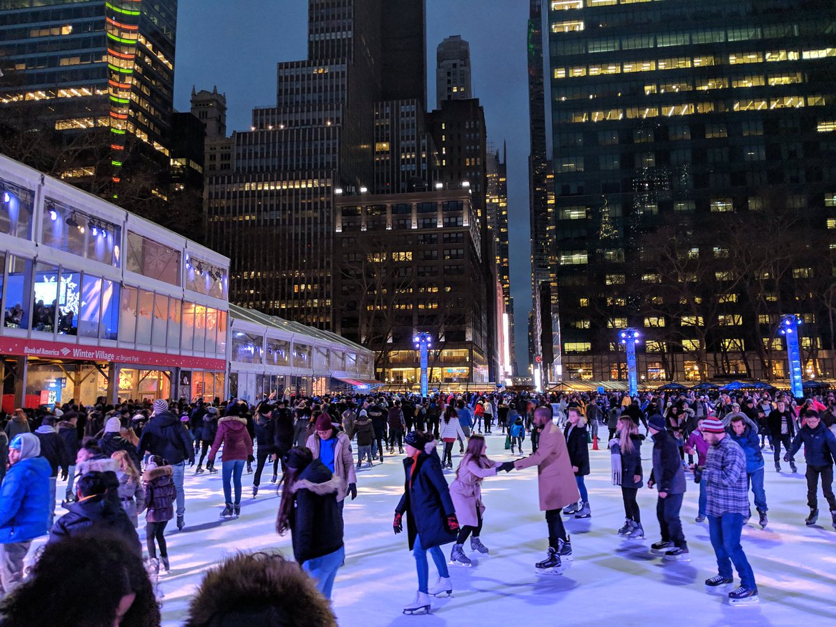 ChipSandro's tweet image. Bryant Park NYC