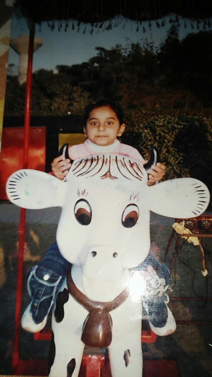 Zartashaha's tweet photo. #BestOf2005 https://t.co/k8XLNRHJ6T