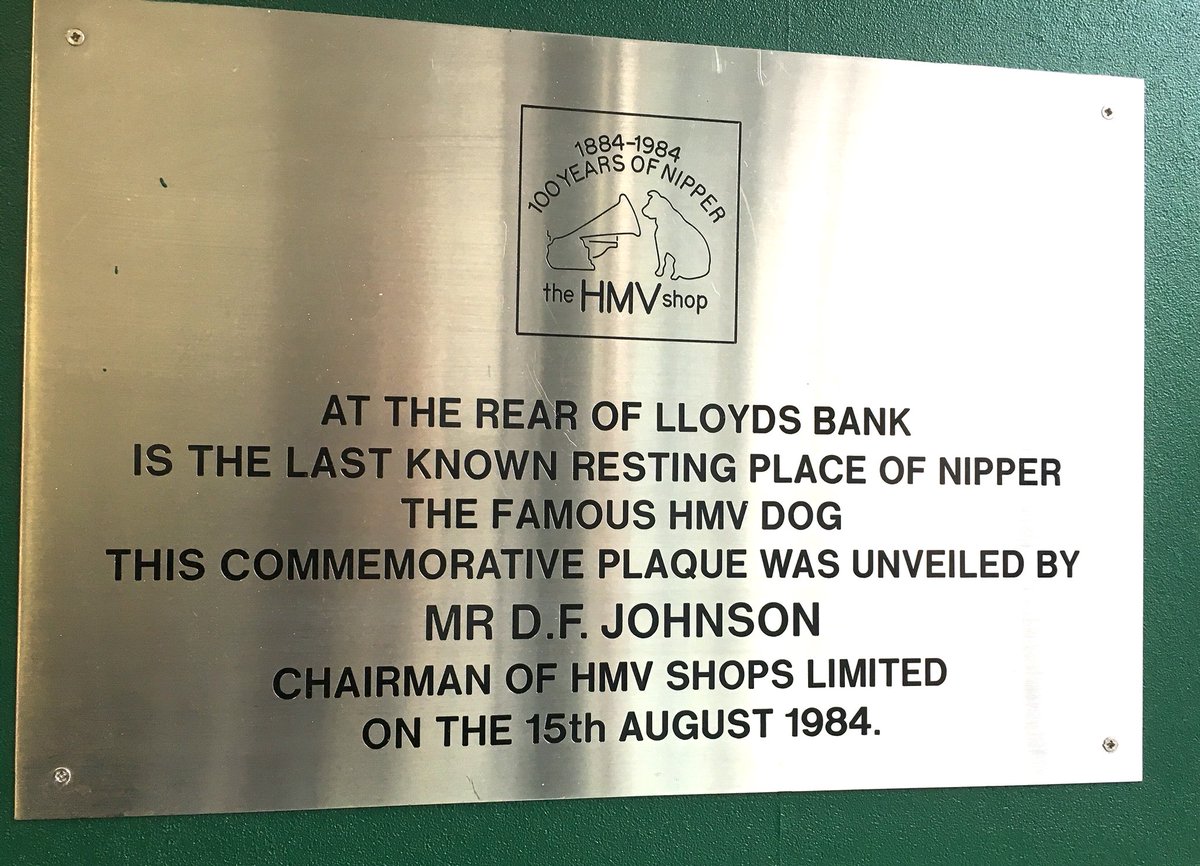 JackBazalgette's tweet photo. Just spotted this topical plaque behind the door of Kingston Lloyds... #hmvadministration I’m sure poor Nipper’s turning in his grave. https://t.co/wur5hfPV27