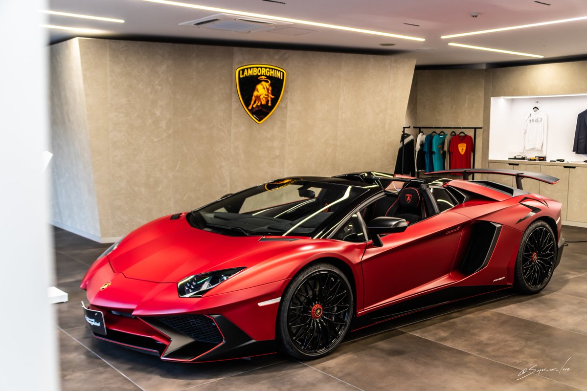 Automobile_001's tweet photo. 2019 Monster Lamborghini Aventador SV 💞💞😍😍🎉🎉🎊🎊👹👹🐃🐃☠️☠️👻👻🔥🔥🔥🔥🔥🔥🔥🔥🔥🔥🔥🔥🔥🔥🔥 #Lamborghini #lambotalk #lambily #Aventador #2019cars #HappyNewYear2019 https://t.co/kWUtA2WHIz