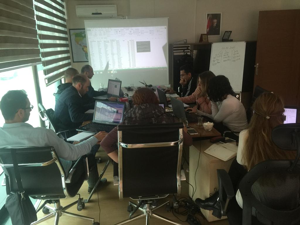 excelkursunet's tweet image. Garnet Tıbbi Teknolojik Sistemler A.Ş. ile gerçekleştirdiğimiz Ms İleri Excel eğitimimizden. Bizi tercih eden herkese tekrar teşekkür ederiz. İyi seneler. #excel #ileriexcel #temelexcel #excelkursu #ileriexcelkursu #temelexcelkursu #ileriexceleğitimi #exceleğitimi #NewYear2019