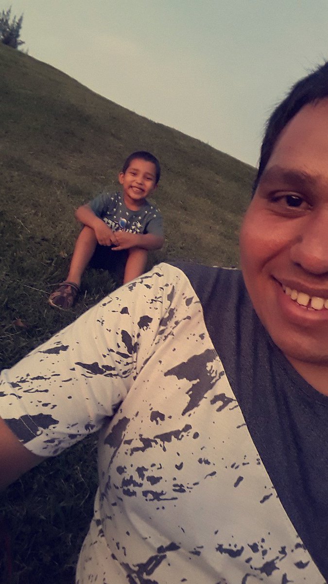 FelipeN12_08's tweet photo. Meu amor!! 

#sobrino
#mimoso https://t.co/ODNCXqG8Ar