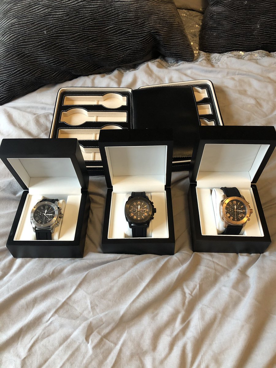 no3cole's tweet photo. Lovely watches and watch box from my Wife &amp; Kids @Hauvetime #Birthdaytoday #gettingonabitnow #NYE https://t.co/Q0iGs1wAL4