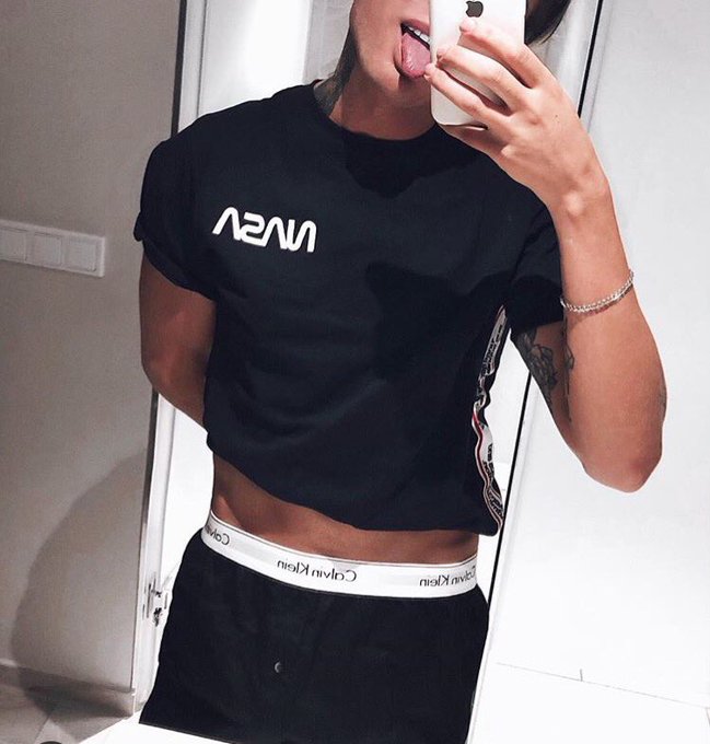 🌲❄️🙈🔥😘NY) https://t.co/9RZvaIr1H4