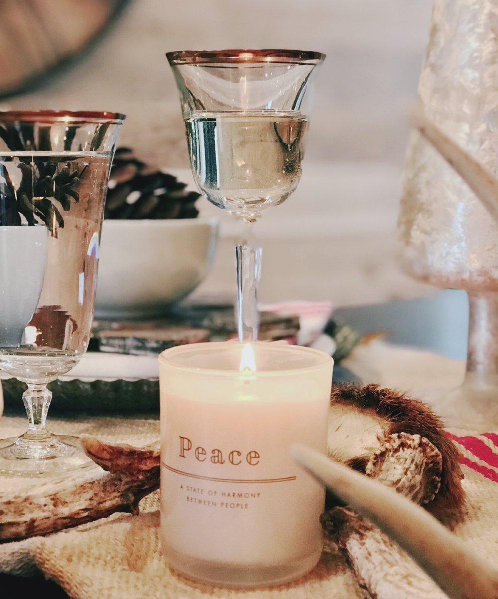 TweakYourSpace's tweet image. Celebrate the new year with Love, PEACE &amp;amp; Joy! Happy Year!!!!