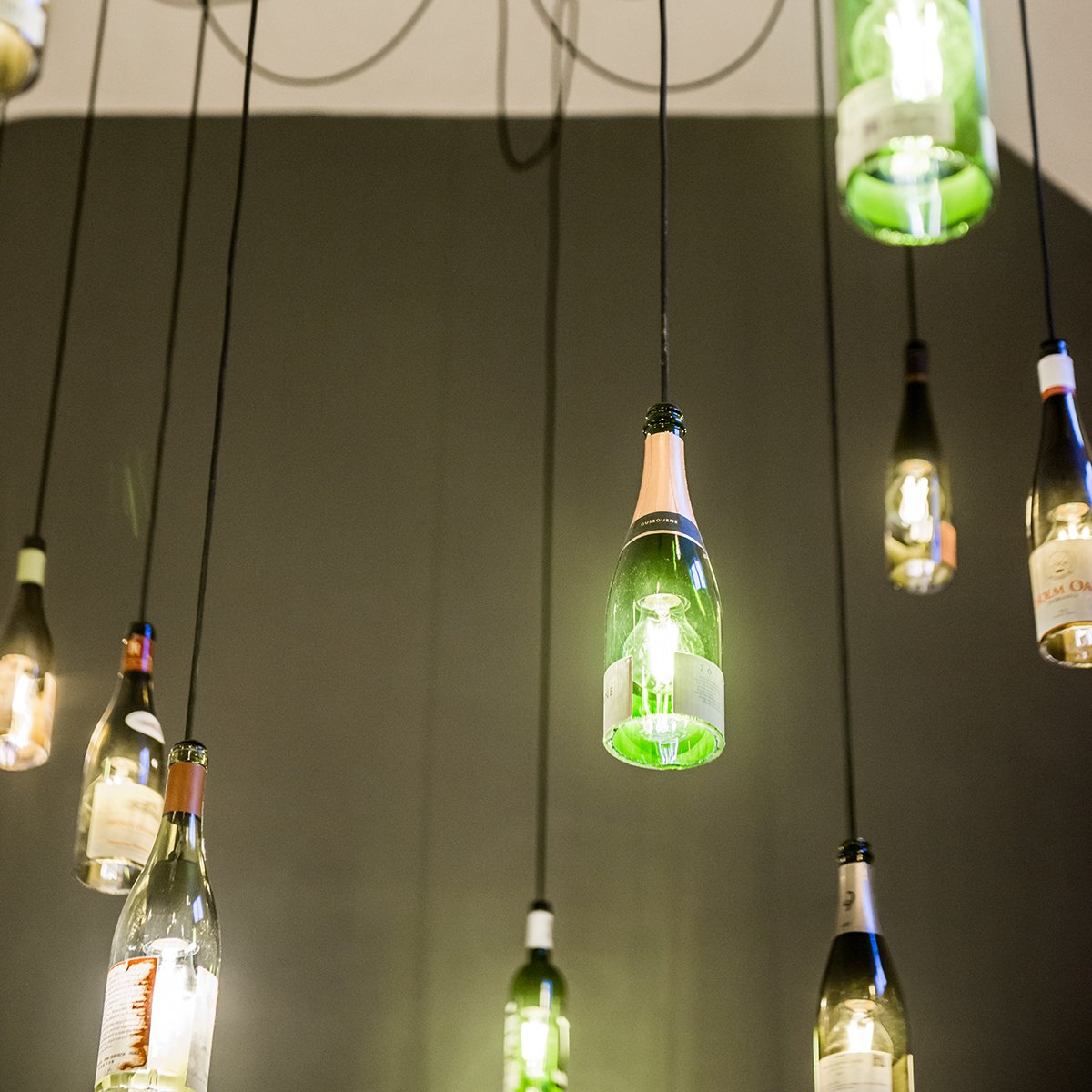 2020_interiors's tweet photo. #2018 – #interiordesign for @LeVignobleBath wine lounge. Our cosy &amp; atmospheric scheme uses wine reds &amp; greens, rustic crate style shelving &amp; this fantastic feature lighting using wine bottles. Salut, enjoy your #NewYear celebrations. #2020interiors https://t.co/MWCMfAPMq9 https://t.co/rm14YPS4tX