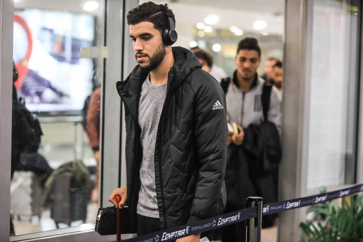 رياضة بوابة الأهرام в Twitter غاب المغربي وليد آزارو عن