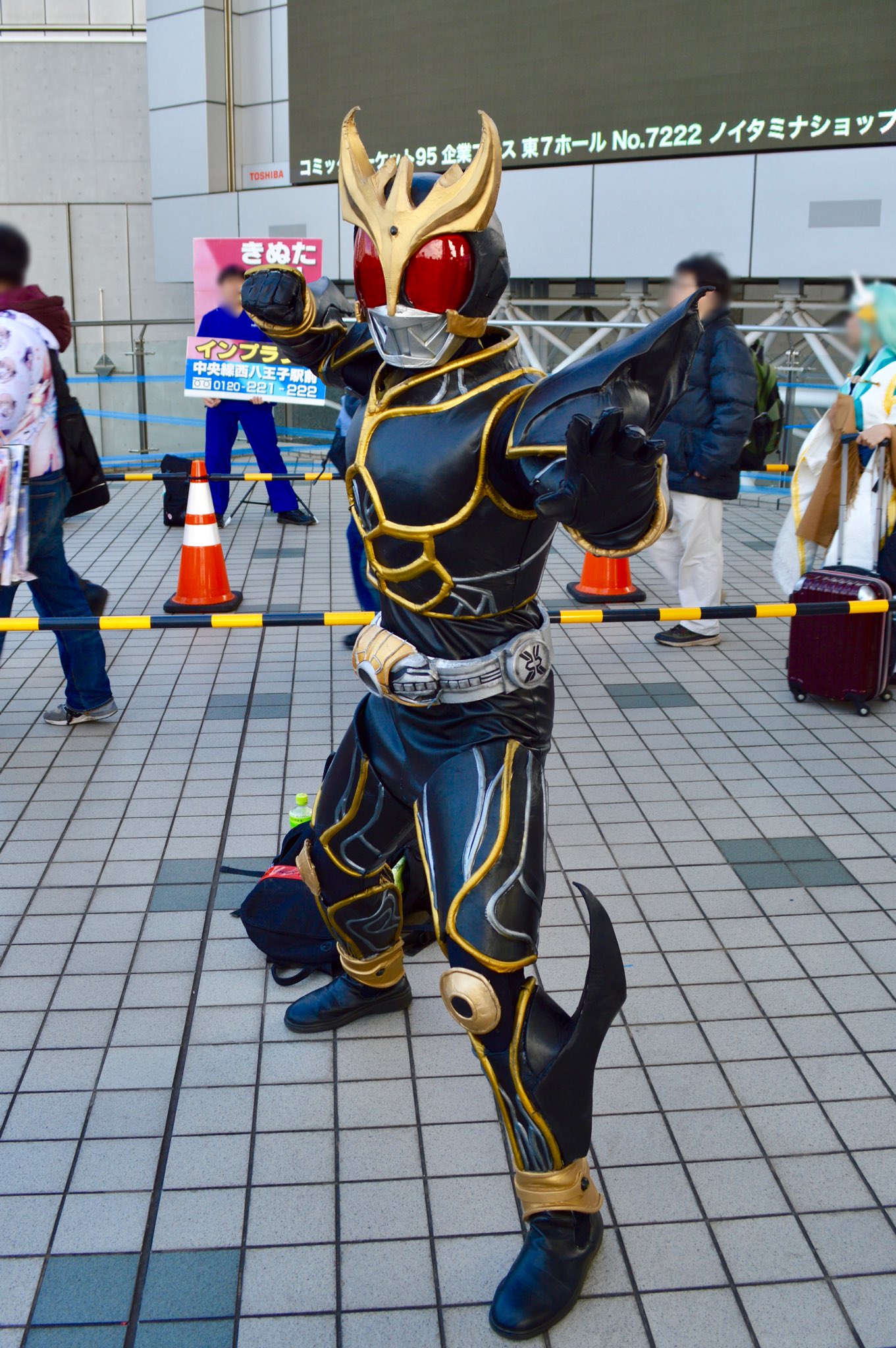 クウガアルティメット　アトラク　コスプレ 未使用 仮面ライダーアルティメットクウガマスク アトラク コスプレ