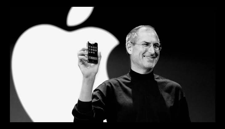 angelheyyou's tweet photo. #leavingApple @Apple @tim_cook #Apple #applenews After 8years using apple products, since my first #3gs, now I sold my #macbook #iPad and today I'm going to change my #iPhone for an #Android device, when #SteveJobs leave this world also @Apple losse his core, #Appleisnotthesame https://t.co/o59Jo8XUer