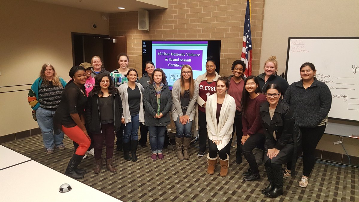 mutualground's tweet photo. Are you interested in helping individuals affected by domestic &amp; sexual violence? Our next 60-Hour Domestic Violence and Sexual Assault Advocacy Training will begin Jan. 15.

For more info or to enroll, contact Jenaleigh Turner at 630.897.0084 ext. 162 or jturner@mutualground.org https://t.co/TS0ALnghTG