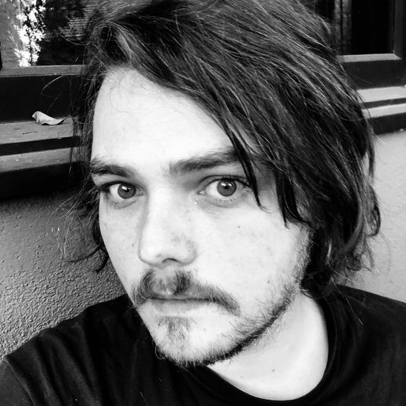 Gerard Way Fun On Twitter New Pic Of Gerard Way Check