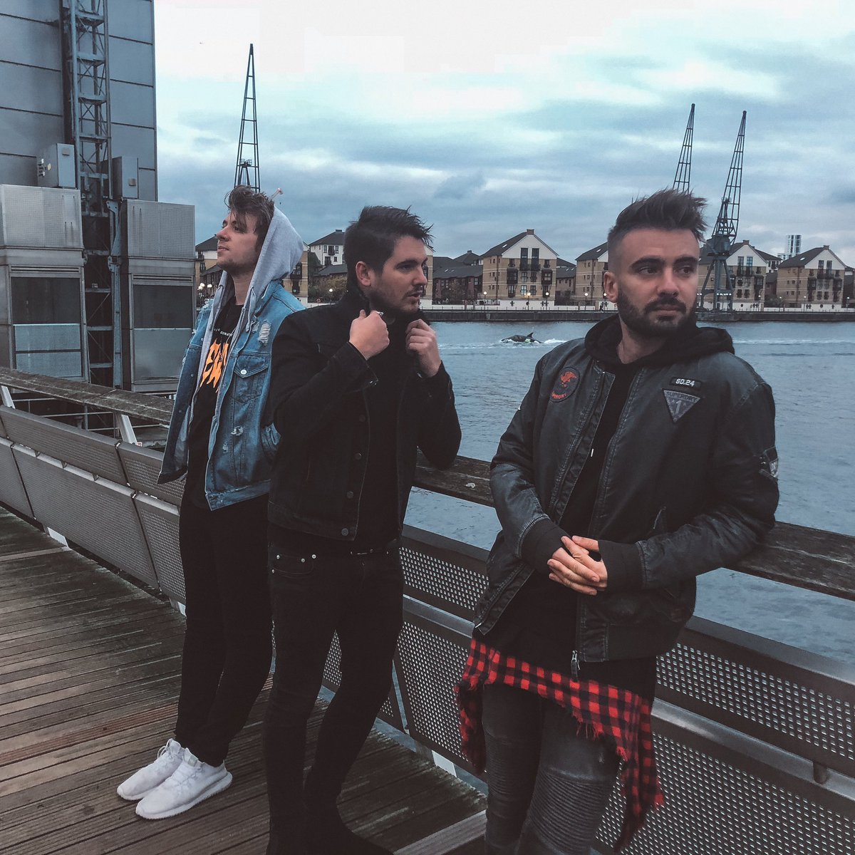 ROOM94's tweet photo. 2018 has been a quiet year for us, but don’t worry, 2019 is gonna be a good one and we can’t wait to get back on the road and do what we love. thanks for the continued support and we’ll see you in 2019 🖤 https://t.co/nX6AsX0Nas