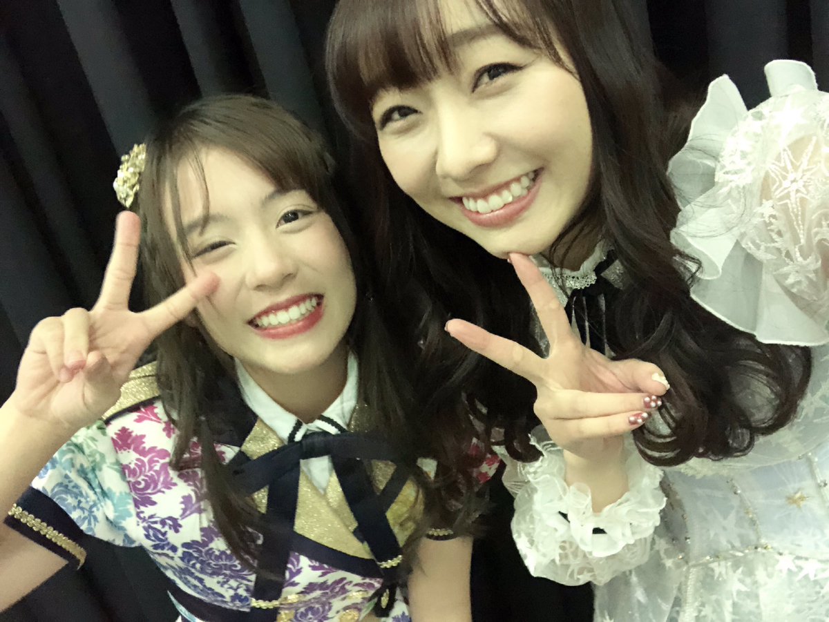 dasuwaikaa's tweet photo. 紅白歌合戦、今年も出演できて本当にファンの皆さんには感謝しかないです。ありがとうございました！
私はBNK48のFondちゃんとペアでした！
すごく可愛かった！
日本語をたくさん覚えようと頑張ってくれてました！大好き💕
 #NHK紅白 #BNK48 #AKB48 #恋するフォーチュンクッキー #ขอบคุณค่ะ https://t.co/oYrfNP1bvl