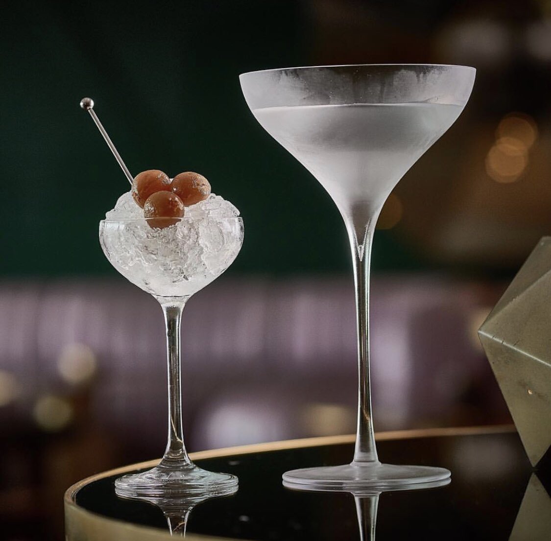 localslore's tweet photo. Let’s travel together, get lost and write our journey in some beautiful places! We have so much more to discover in 2019! So let the countdown begin... #dandelyanbar #localslore 

#travel #traveltips #london #bar #drinks #cocktail #interior #restaurant #explore #photography https://t.co/gfmRS2NrKQ