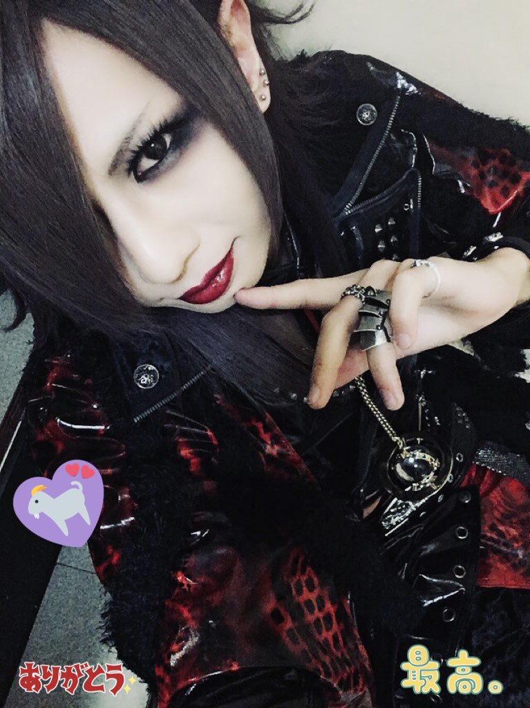 Gossip_psycho's tweet photo. 『ゴシップ』
目黒鹿鳴館。
有難う御座いました。
本当に多くの方々が集まってくれて嬉しかったです。
凄い景色を見せてもらう事が出来ました。
感謝しかありません。
皆様にとって今日が楽しい想い出になる事を願っています。
ありがとね🐐。

茜
#ゴシップ #悪童会 https://t.co/wS1sZzvtTg