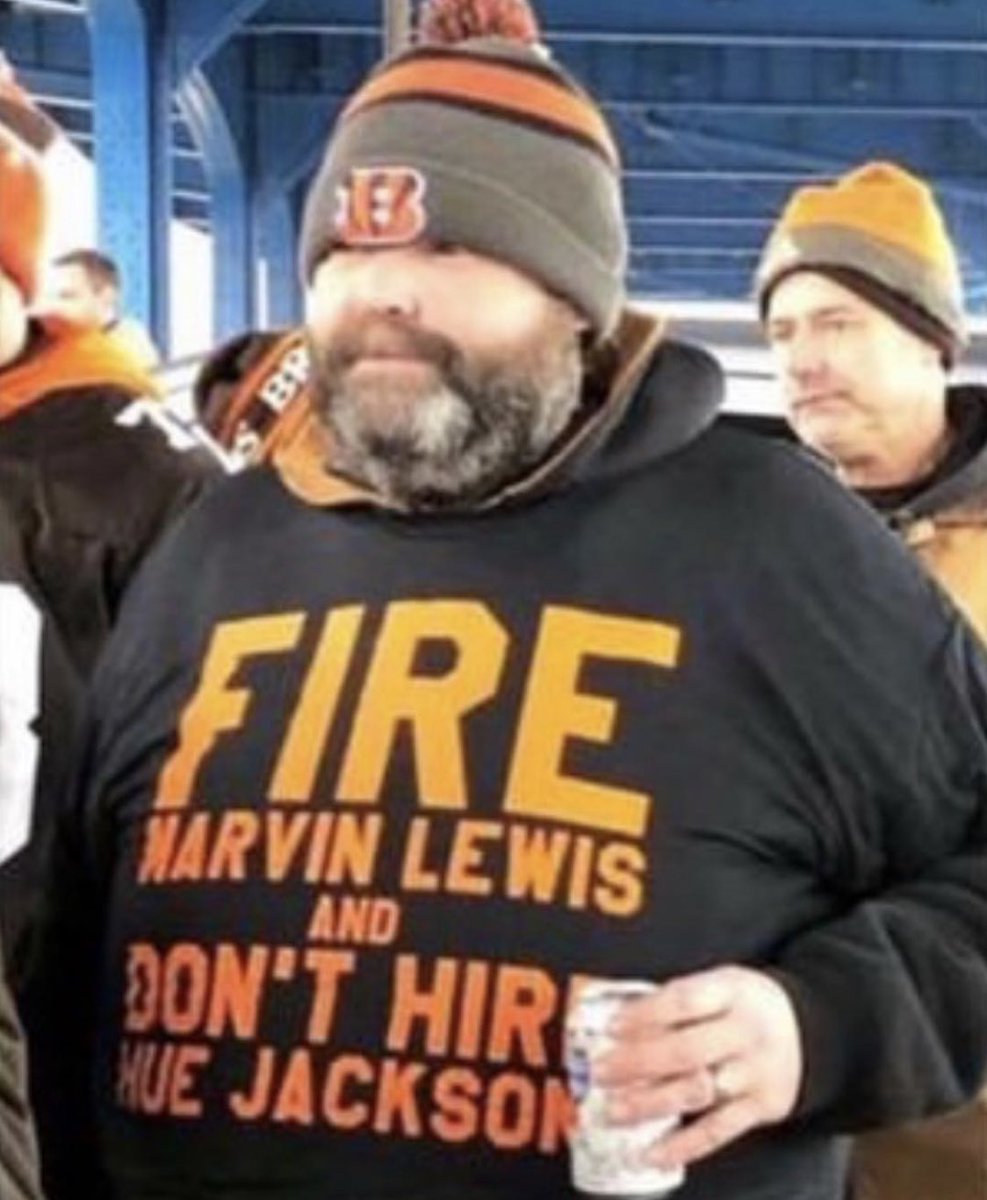 BarstoolBigCat's tweet photo. Please ignore the second half of this t-shirt now that you’ve completed the first @Bengals https://t.co/kOXj7zmVQr