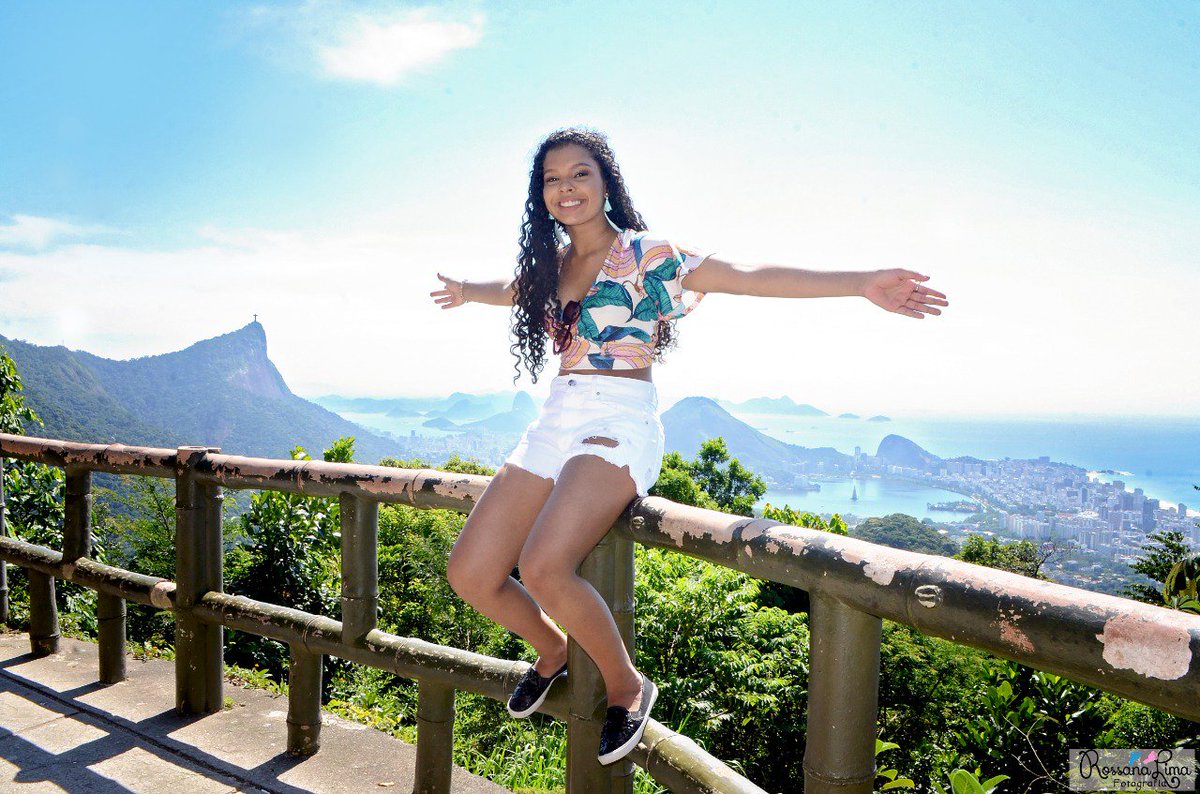 Luana_Lima__'s tweet photo. #XVDALU https://t.co/p837mrTvH5