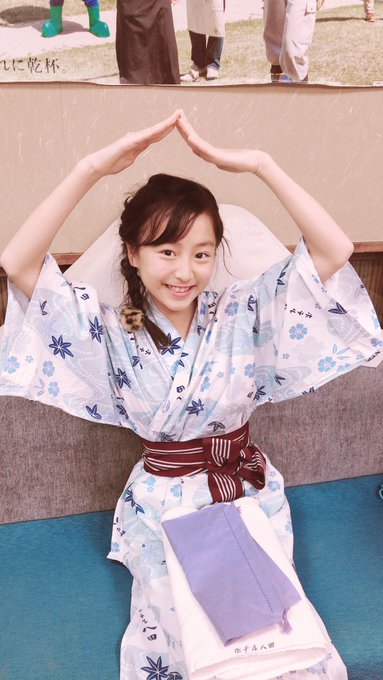 Twitterのコスプレ画像35