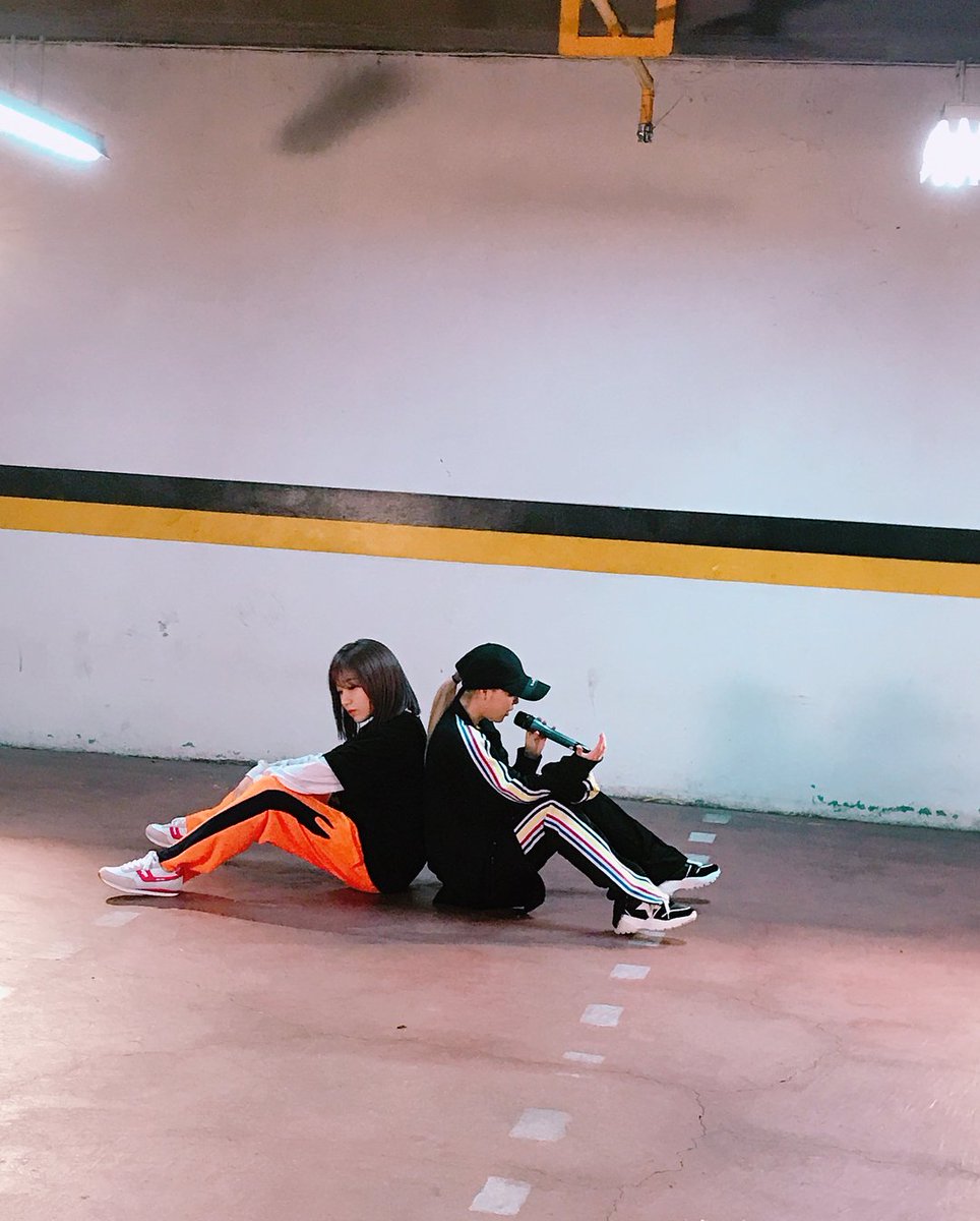 khanlq's tweet photo. [ ig update ] 181231 - official.khan.ig https://t.co/0pDzTDlkUB