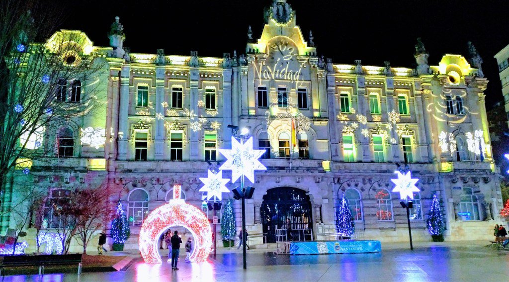 ViajesDigitales's tweet photo. Tradiciones de Navidad de 4 bloggers de viajes https://t.co/p06D8tCLv3 https://t.co/rkgDipwKnB