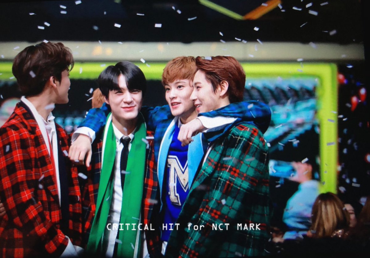 najaeminpics's tweet photo. adult 00 line + graduate mark😭😭 https://t.co/vj4FlwzvpP