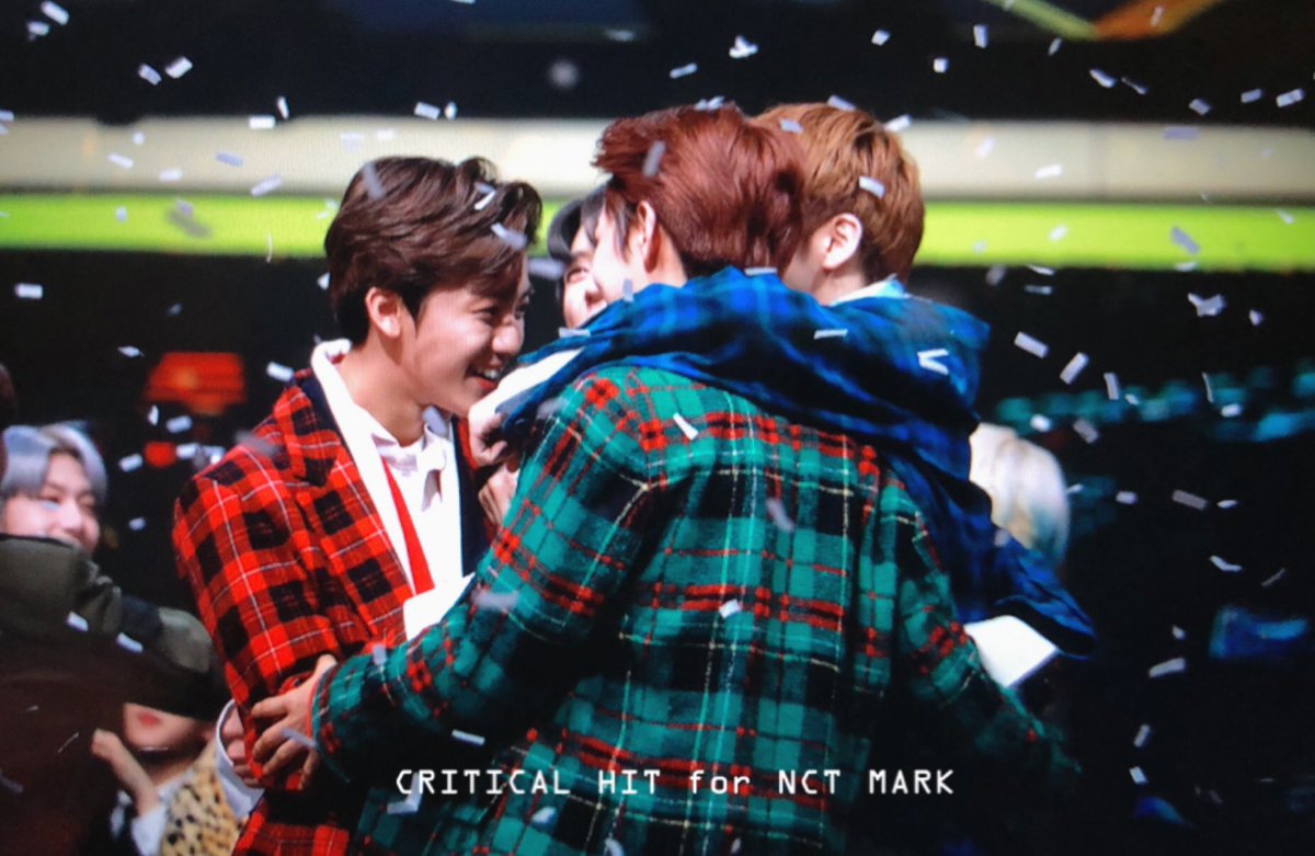 najaeminpics's tweet photo. adult 00 line + graduate mark😭😭 https://t.co/vj4FlwzvpP