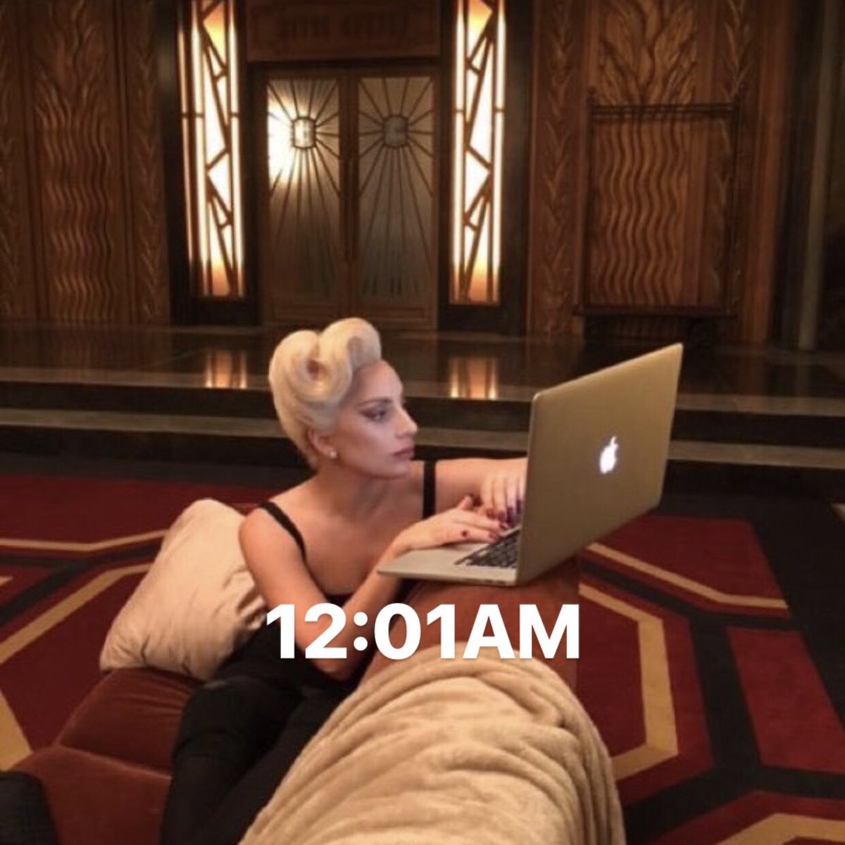 fkajack's tweet photo. me celebrating new years https://t.co/MOtMVKgYAT