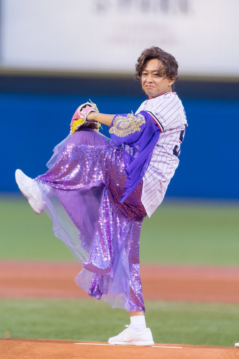 utanz48's tweet photo. 2018年を振り返る撮影写真4枚

1,某騒動直後のリーダー始球式(TOKIO)
2,LDHの人気グループGENERATIONSパフォーマンス
3,当方の青春時代、上戸彩念願の撮影

4,同じく当方の青春時代、北川景子 https://t.co/MnrexUNgsO