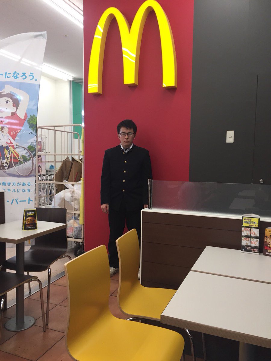 RyIedew3's tweet photo. あけましておめでとうございバズ
顔だけは見せないでくれよバズ・ライトイヤー https://t.co/Q61HWuIXqt