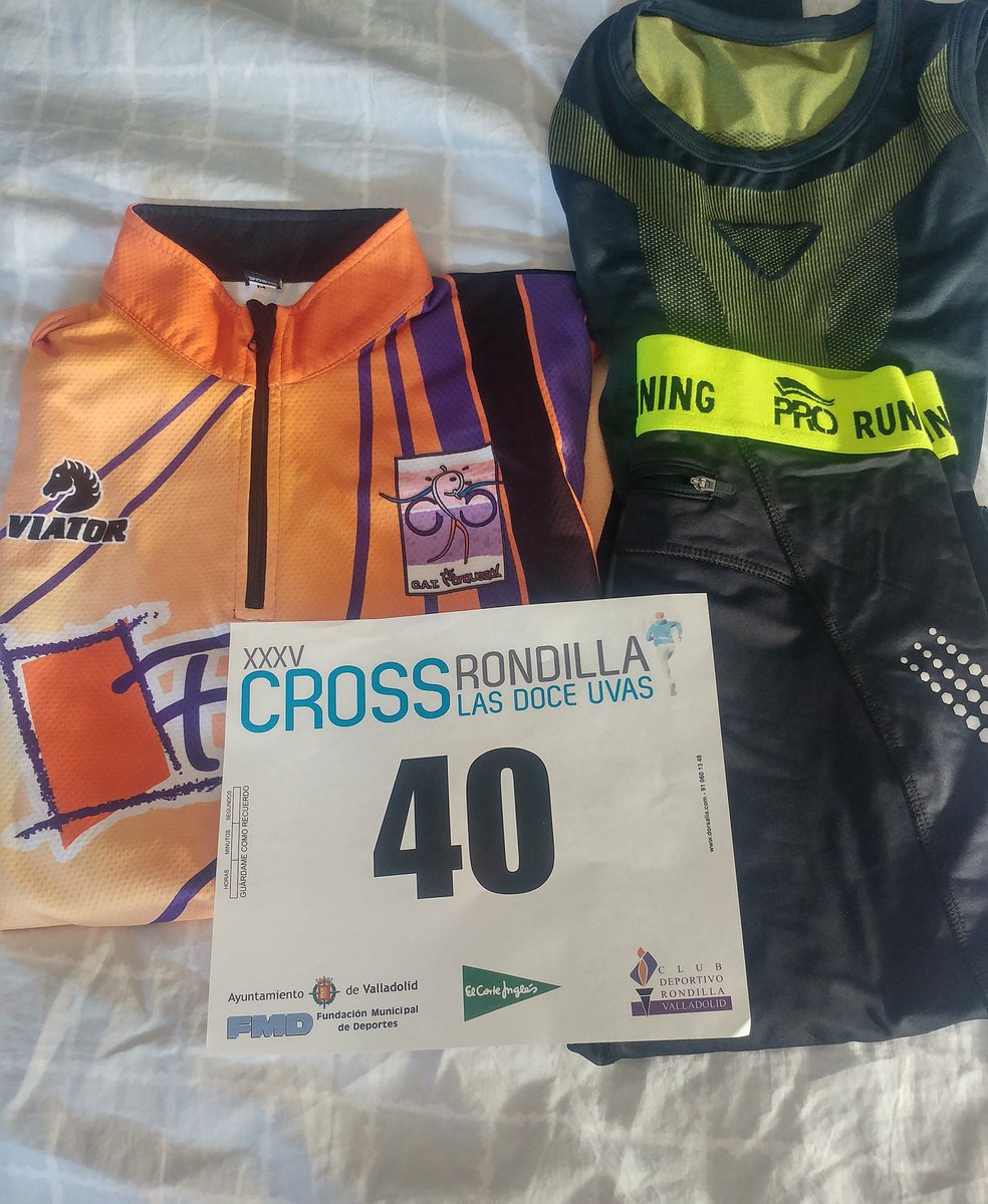 EduArranzN's tweet photo. La mejor manera de acabar el año... Cross de las XII Uvas!! Sufrida y divertida. También suma como entreno para el objetivo final @MaratonSevilla #CATParquesol #TodoSuma #Trientreno #CrossRondilla12Uvas 
#HakunaMatata https://t.co/wPfjpriTcl