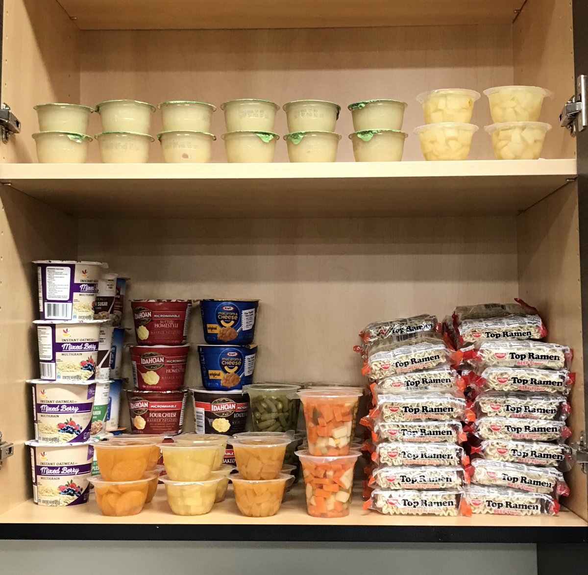 Thank you Crystal for giving back this holiday season in support of stores Homer Pantry. Bridgewater team appreciates you!! 😀 <a href="/crystal_hanlon/">Crystal</a> <a href="/corelli189/">Lori Corelli</a> <a href="/JasonArigoni/">Jason Arigoni</a>