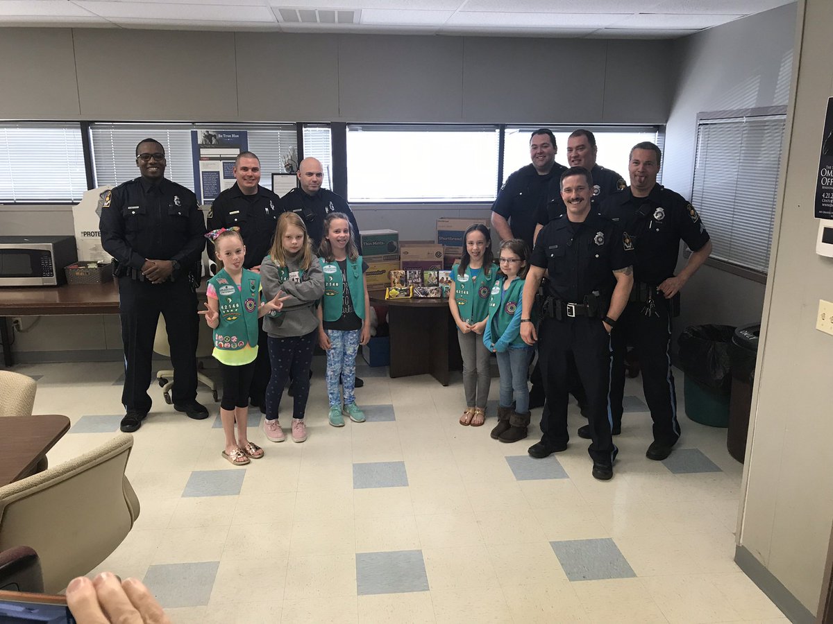 There were many awesome moments here at the NW Precinct this year. It’s fun to sit back and reflect on what we accomplished this year and look forward to what still can be done. I wish you all a safe and happy 2019! #opd