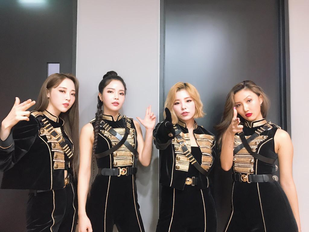 Mamamoo Red Moon Egotistic Concept Photos Hd K Pop Database