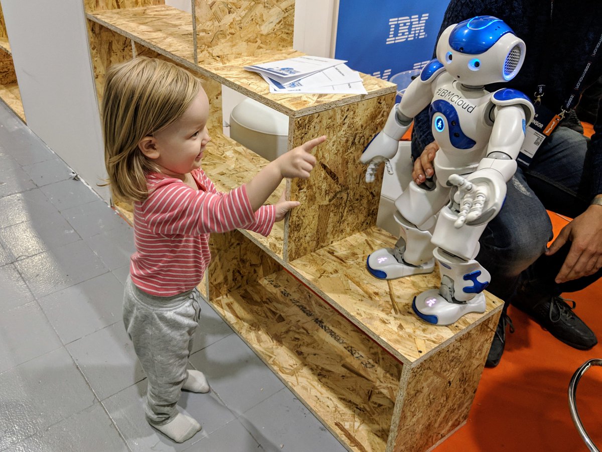 aygul's tweet image. Came back from Italy a month ago and already can&apos;t wait to be back 🇮🇹 My 2nd talk in Milan this year and the 1st one ever at @CodemotionIT was another great opportunity to speak about building apps for the next billion users ❤️🌍 Loved the engaged audience! #Codemotion #NBU #GDE