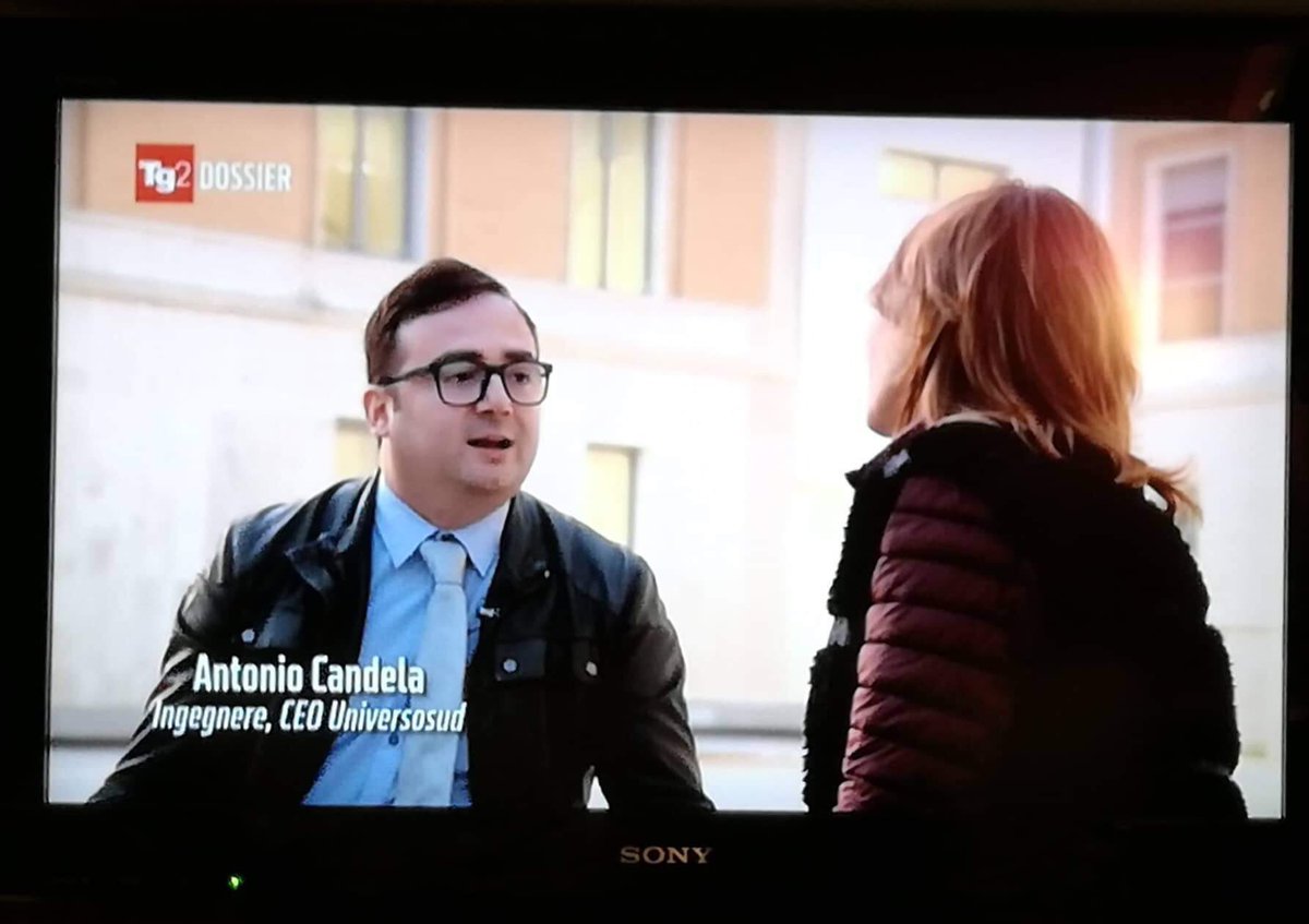 Tg2 dossier: Un bel racconto di #Matera e del <a href="/Comincenter/">Comincenter</a> . Un mio contributo alla discussione  al minuto 32.34
“Rimettiamo al centro le persone" è il nostro mantra, per questo nuovo anno più che mai. Auguri di buon anno!!!
ecco il link alla puntata:
rebrand.ly/ComincenterTG2…