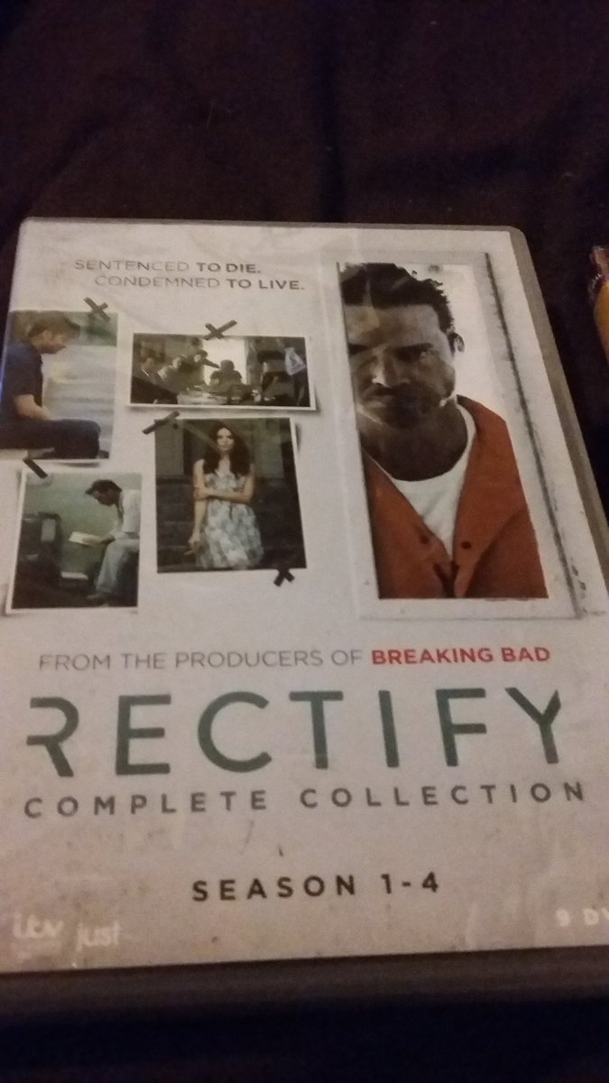 wynd_sandra's tweet photo. @TeamClayne look what i got of santa xx https://t.co/RRhX6dqW8y