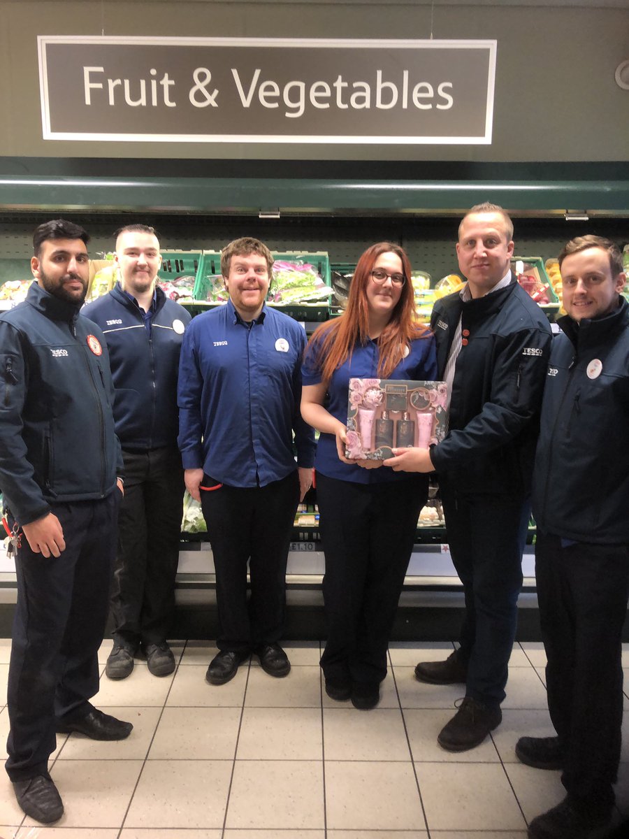 Congratulations jade on winning colleague of the year and only being with us for three months, just shows you what hard work can do!!! #proudboss #teamwork #teamtesco @izablizzie @nabby78