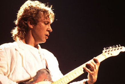 Happy Birthday to the great Andy Summers I wish I had longer fingers to play some of your songs \correctly\. 