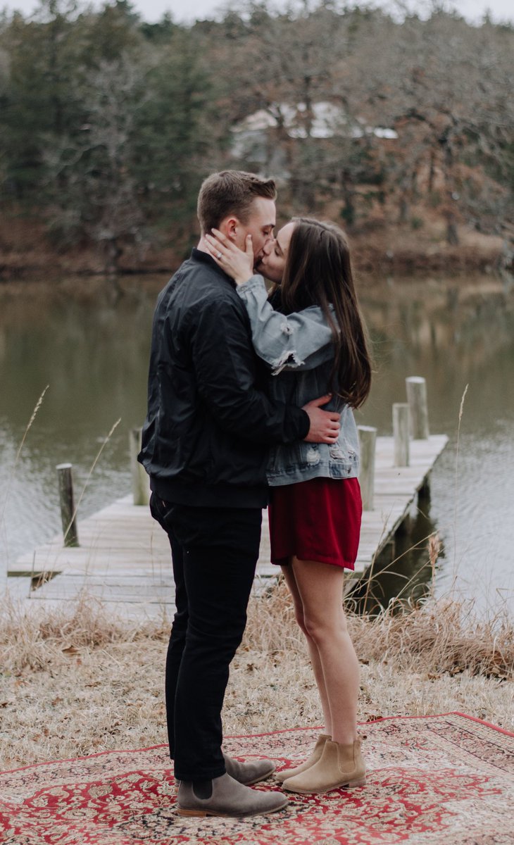 ITS OFFICIAL!!! WE ARE GETTING MARRIED!! 🎉🎉💍