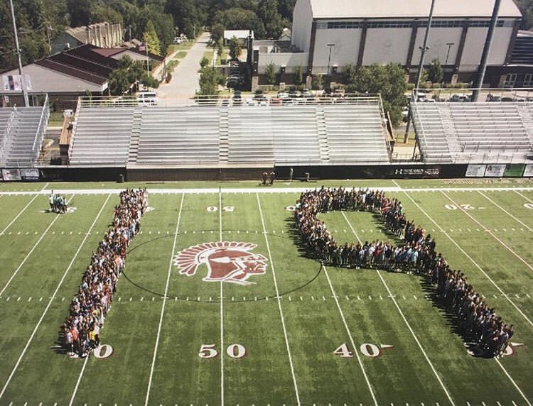 JenksYearbook's tweet photo. 2019 is hours away! Everyone at JHS YB wish you all a fun, safe, and happy New Year!!! https://t.co/NW6Ix8IaKp