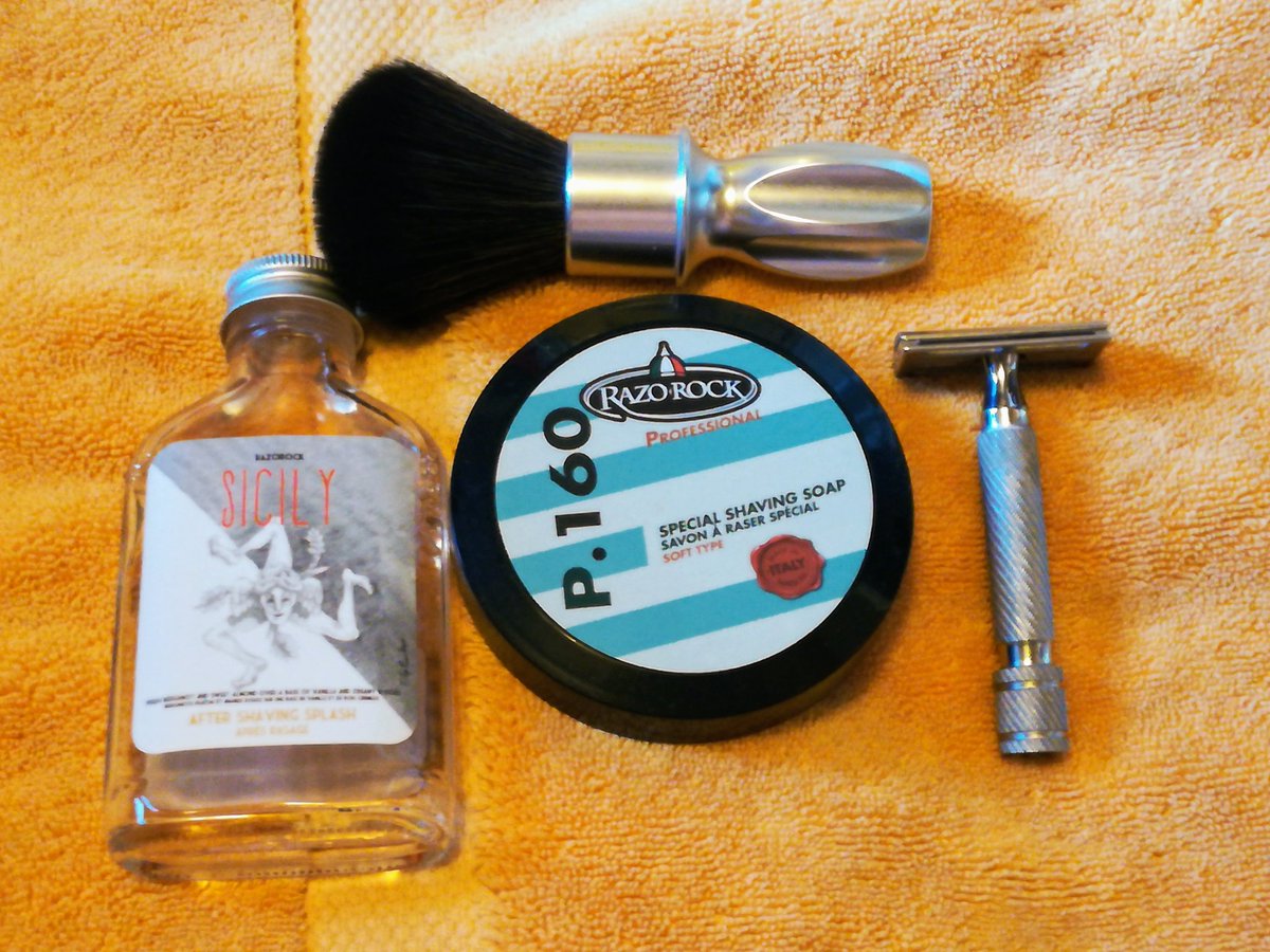 theshavingguy's tweet photo. New Year's Eve #SOTD @razorockJoe The Game Changer. #RazoRock400 P. 160. Sicily. My face & head are ready to rock in the new year! #GoodStink #wetshaving
The best spent money of the year. https://t.co/PraONfHJOs https://t.co/QpnjG4EIH9