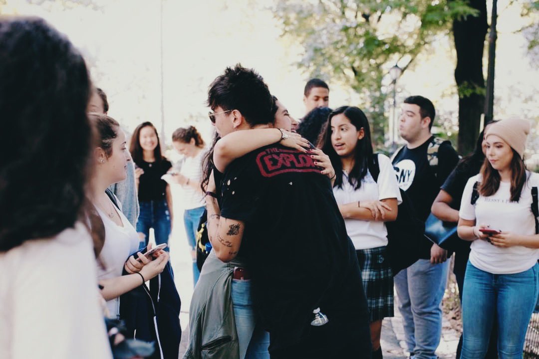 ItsBobbyMares's tweet photo. this summarizes 2018 pretty darn well for me. u. u all made this year amazing &amp; ur support has been mind blowing. so happy to have met so many of u &amp; i wanna meet all of u soon 😍 thank u for a beautiful 2018 #blessed haha - 2019 is going to be insane in the best way ever!! https://t.co/Main8SHqj7