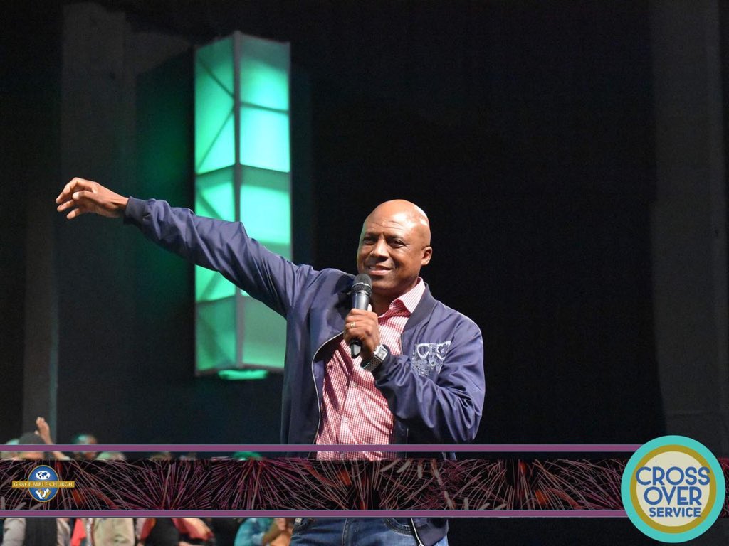 GBC_intl's tweet photo. Ebenezer! God has been with us thus far. A happy and blessed 2019! #CrossOverService18 https://t.co/Rg6po2vVOw
