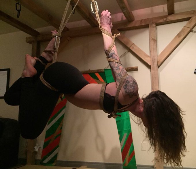 The same new strappado on J, for whom it was invented :) https://t.co/jPKuz2DU2P